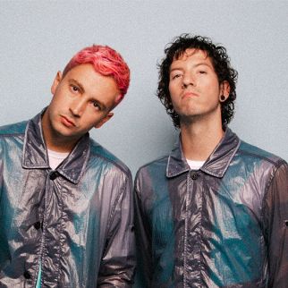 TWENTY ØNE PILØTS